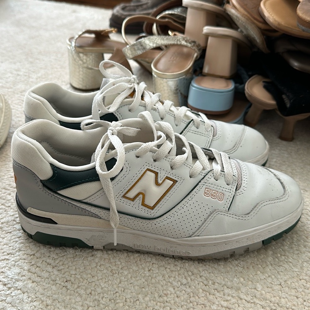New Balance 550 Green Gold exclusive to London